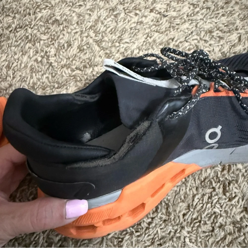 On Running On Cloud Cloudnova Runners Sneakers Men’s Size 11 Black